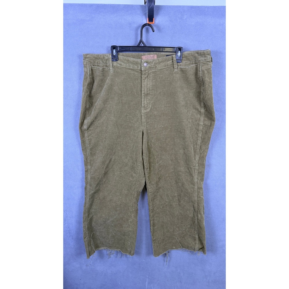 Judy Blue Retro Wide Leg Corduroy Pants Women 22W Olive Green Raw Hem JB881041C